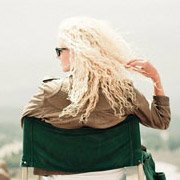 Lindsey Jacobellis - Snowboard Cross Legend wearing Bolle Damone