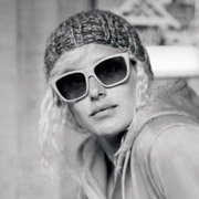 Lindsey Jacobellis - Snowboard Cross Legend wearing Bolle Damone