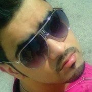 Carrera fan Baidi Awan wearing Panamerika 1 PDE-V4