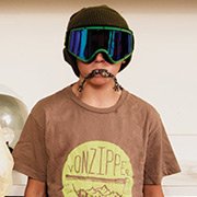 Redmond Gerard - Pro Snowboarder wearing Von Zipper Beefy