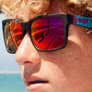 Griffin Colapinto - Pro Surfer wearing Von Zipper Elmore